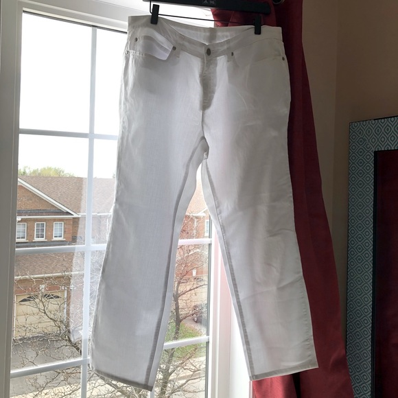 White denim pants women’s size 10-12 BNWOT - Picture 1 of 9